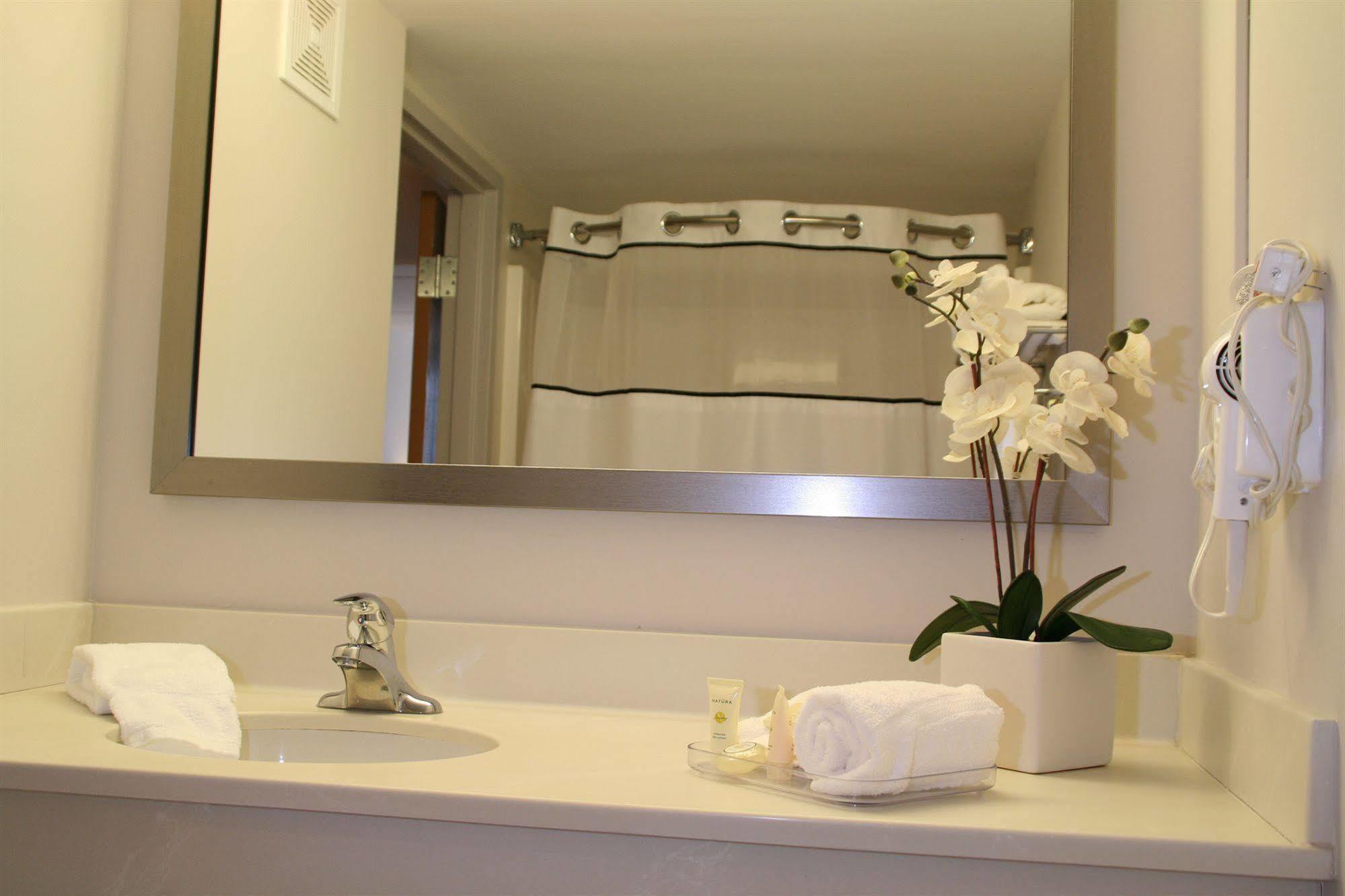 University Inn Minneapolis Ngoại thất bức ảnh